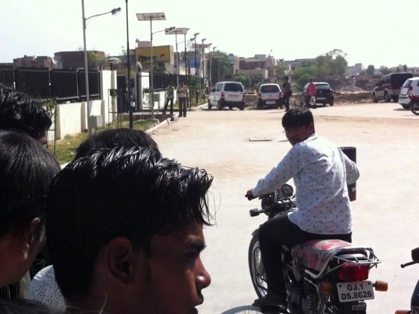 Passing jam of vehicles in Roth of Kolhapur, option check | कोल्हापूरातील आर.टी.ओ.त वाहनांचे पासिंग ठप्प, पर्यायाची चाचपणी