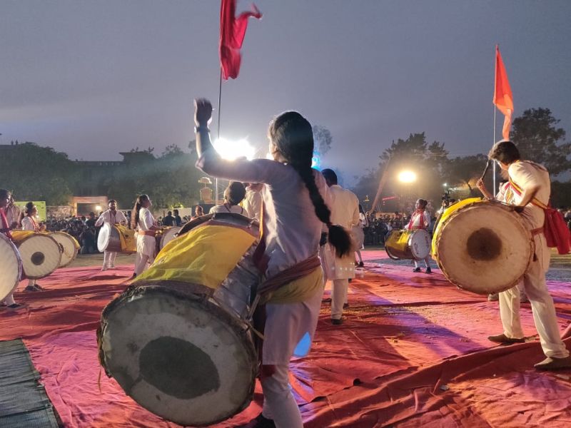 Ganeshotsav 2019; Drum squads | Ganesh Festival 2019; सळसळत्या तरुणाईचा गजर; ढोल-ताशा पथके