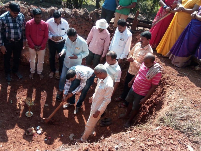 Sindhudurg: The village will become free from biogas plants: Jay Prakash Parab | सिंधुदुर्ग : बायोगॅस सयंत्रामुळे गाव धुरमुक्त होईल : जयप्रकाश परब