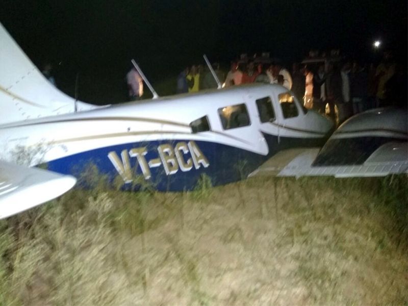 Crash crashed landing near Dattari, one injured | दातर्तीजवळ विमानाचे क्रॅश लॅडींग, एक जखमी