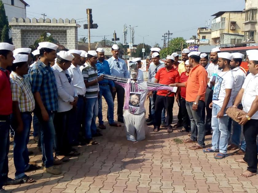 Opposition protest against Padmavati film protesting in Ratnagiri | पद्मावती चित्रपटाच्याविरोधात रत्नागिरीत निदर्शने, पुतळा जाळण्यास पोलिसांचा विरोध