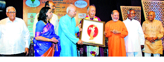 Sangliikar's honor is unforgettable: Hariprasad Chaurasia | सांगलीकरांनी केलेला सन्मान अविस्मरणीय: हरिप्रसाद चौरासिया