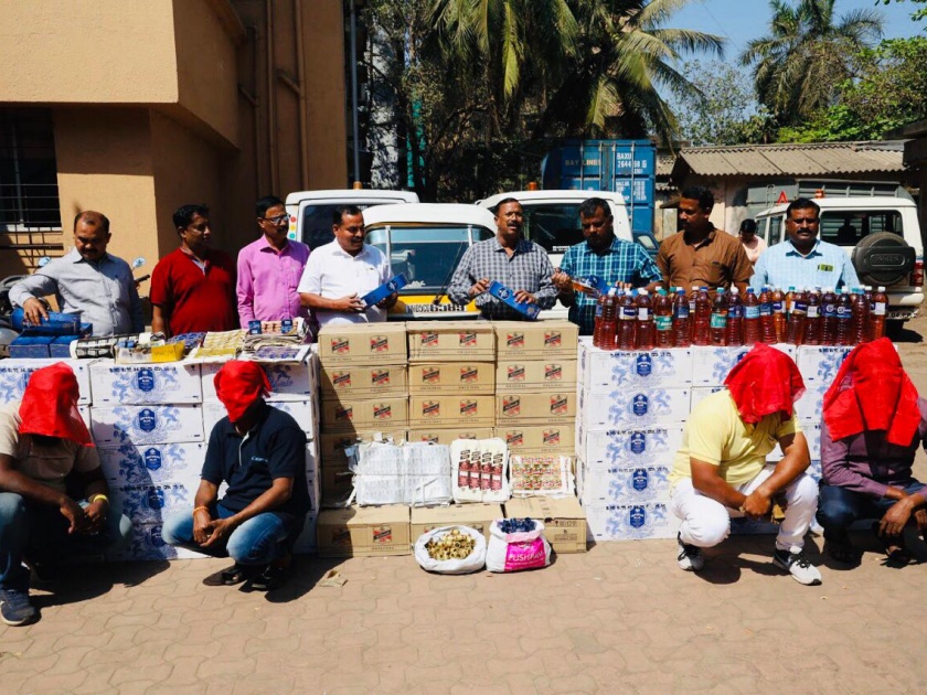 Four arrested for smuggling Goa liquor | गोवा बनावटीच्या मद्याची तस्करी करणाऱ्या चौघांना अटक