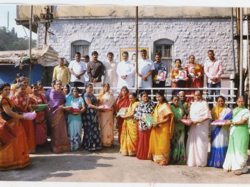 Kolhapur: Honoring the women of KrantiJyoti Savitribai Phule Jayanti | कोल्हापूर :  क्रांतिज्योती सावित्रीबाई फुले जयंतीदिनी महिलांचा सन्मान