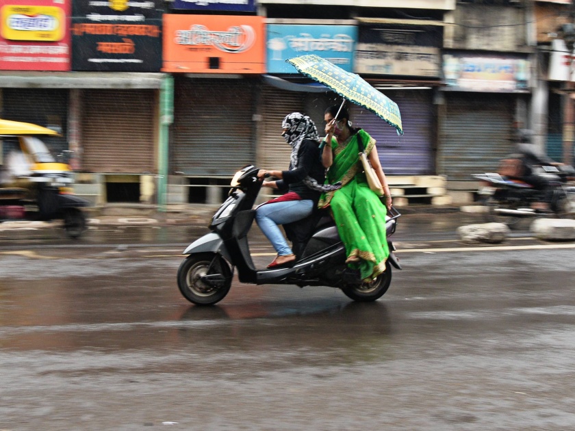 Heavy rains in Gaganbawda taluka | जिल्ह्यात पावसाची भुरभुर, गगनबावडा तालुक्यात जोरदार पाऊस