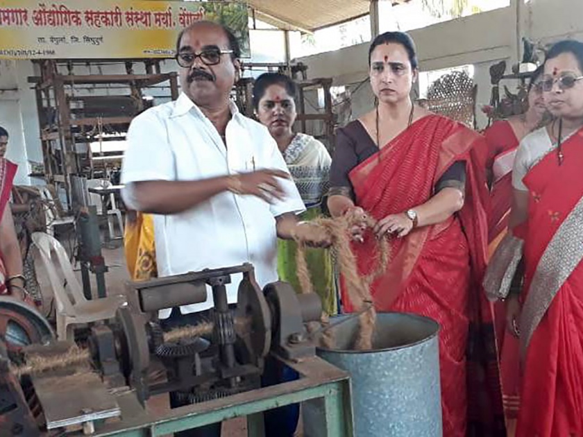 Sindhudurg: Women should raise financial level from Kathya Yunita: Chitra Wagh | सिंधुदुर्ग : महिलांनी काथ्या युनिटातून आर्थिक स्तर उंचवावा : चित्रा वाघ
