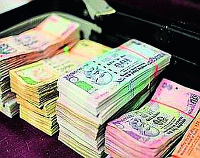 Rs 72 lakh bribe by luring more interest | अधिक व्याजाचे आमिष देऊन ७२ लाखांचा गंडा