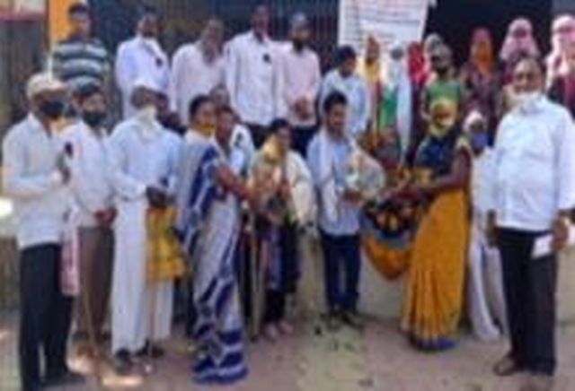 Karanjwan Gram Panchayat celebrates Divyang Din | करंजवण ग्रामपंचायतीतर्फे दिव्यांग दिन साजरा