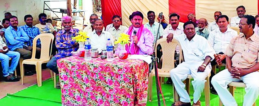 The need of the Bahujan Samaj to get organized | बहुजन समाजाने हक्कासाठी संघटित होण्याची गरज