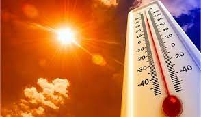 Heat wave in Malegaon area, mercury at 43 degrees! | मालेगाव परिसरात उन्हाचा तडाखा, पारा ४३ अंशावर !
