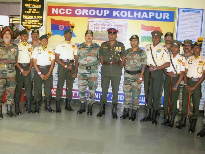 Kolhapur: Sri Lankan NCC Cadets participants in the Shivaji Trail Trek | कोल्हापूर : शिवाजी ट्रेल  ट्रेकमध्ये श्रीलंकेचे एनसीसी कॅडेटस् सहभागी  