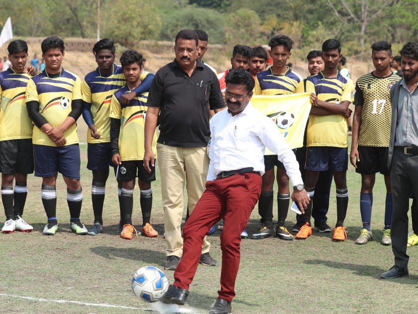 Maharashtra won the Senior Seven a Side Football Tournament | सीनिअर सेव्हन अ साईड फुटबॉल स्पर्धेत महाराष्ट्र विजयी