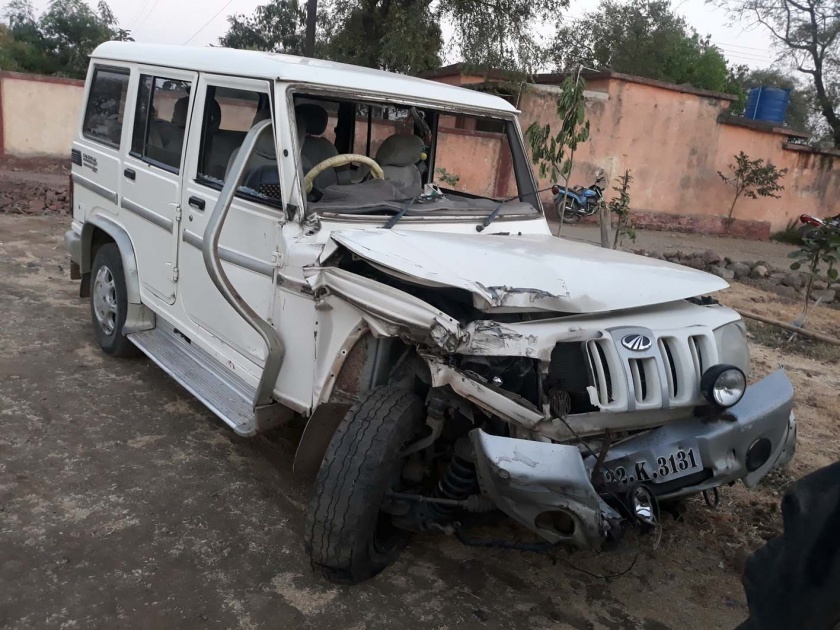 Jeep accident; 10 pilgrims injured | जीपला अपघात; १0 भाविक जखमी