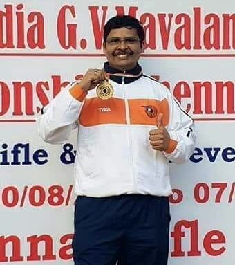 Ratnagiri: Topaz Ingwal bagged the gold medal in the National Shooting Championship | रत्नागिरी :  राष्ट्रीय अजिंक्यपद नेमबाजी स्पर्धेत पुष्कराज इंगवले यांना सुवर्णपदक