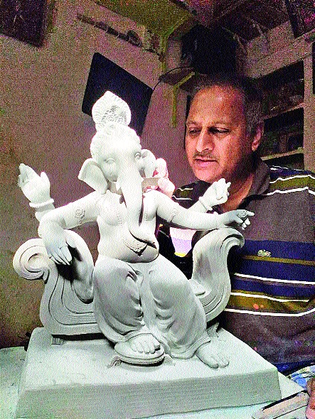 Break to Shadumati for the idol work of the Republic | गणरायाच्या मूर्ती कामासाठी शाडूमातीला ब्रेक
