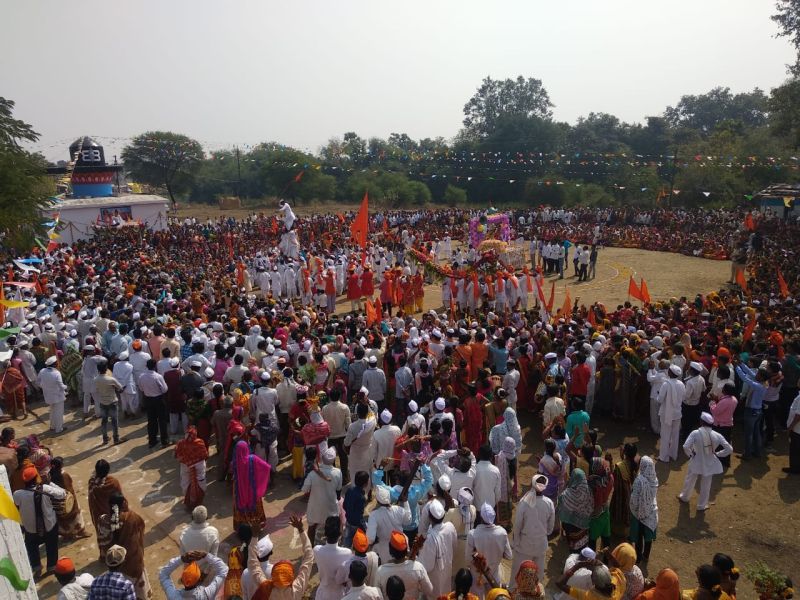 Kejaji's festival at Bortirth in Wardha district | वर्धा जिल्ह्यातील बोरतीर्थावर केजाजींच्या नामाचा गजर
