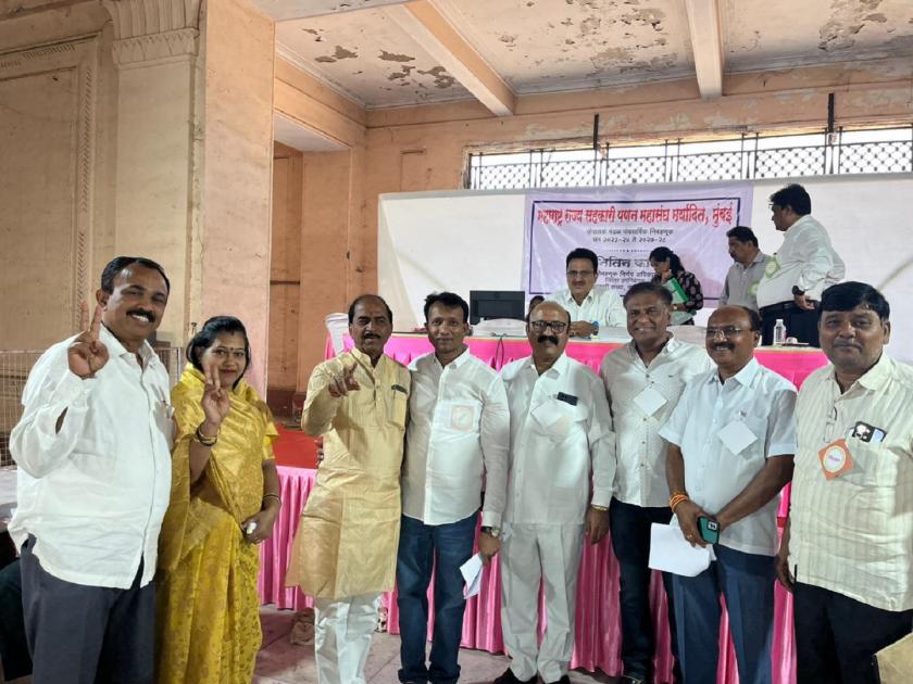 Mahayuti victory over the Maharashtra State Cooperative Marketing Federation | महाराष्ट्र राज्य सहकारी पणन महासंघावर महायुतीचा झेंडा, विरोधी आघाडीचा धुव्वा 