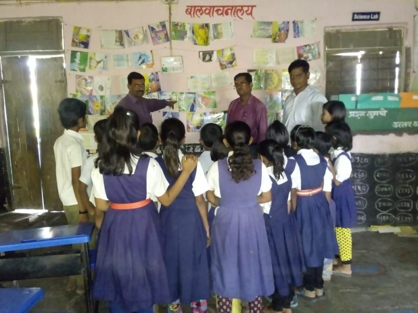 sarkinhi School reached at home; parent become teachers | १३९ घरांमध्ये पोहोचलेली सारकिन्हीची शाळा;  पालक झाले रचनावादी​​​​​​​