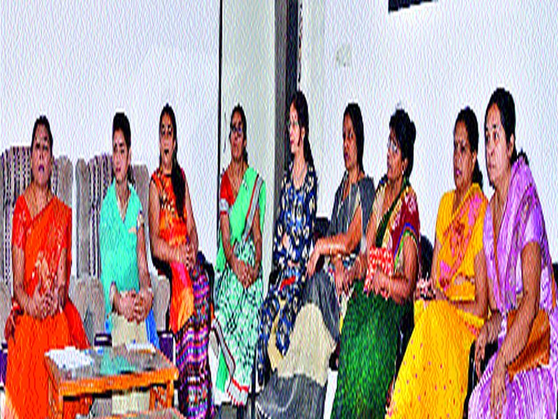 Jain Social Group Sanghini State Convention Malegaon: Information provided by Pankaj Vadera in a press conference on Sunday. | जैन सोशल ग्रुप संगिनीचे रविवारी राज्य अधिवेशन मालेगाव : पत्रकार परिषदेत पंकज वडेरा यांनी दिलेली माहिती