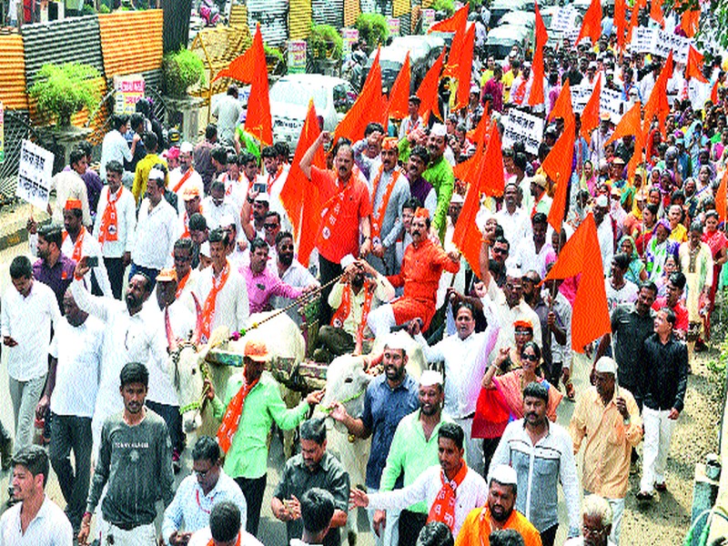 Shiv Sena's 'Dhakk Morcha' | शिवसेनेचा ‘धडक मोर्चा’