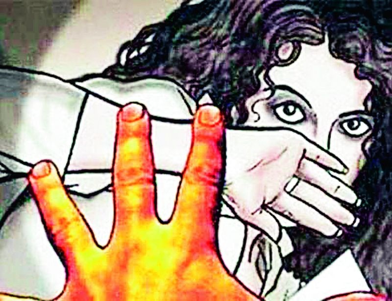 Woman in Hinganghat raped, tortured in Bordharan | हिंगणघाटात भाच्यावर, बोरधरण येथे महिलेवर अत्याचार