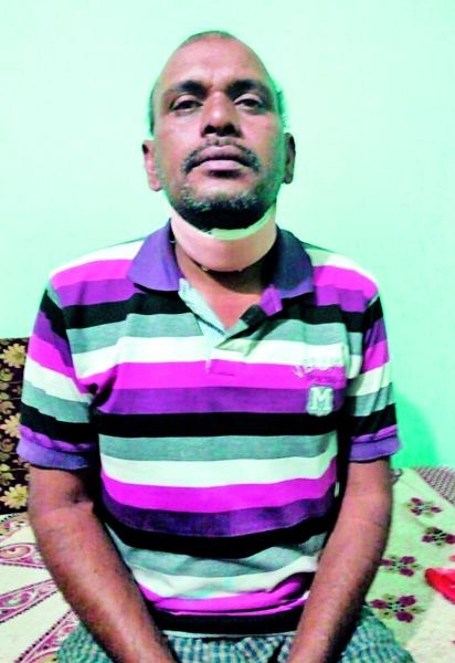 Two-wheeler hit in Nagpur due to nylon thread | नागपुरात नायलॉन मांजामुळे दुचाकीस्वाराचा गळा कापला