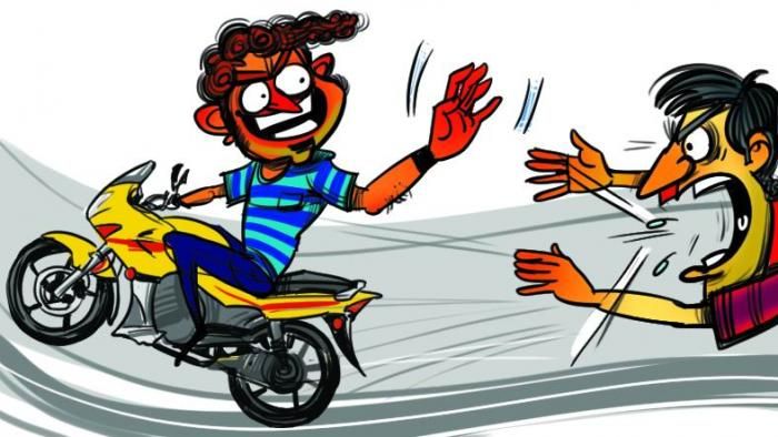 Thief with two-wheeler in police custody | दुचाकीसह चोरटा पोलिसांच्या ताब्यात