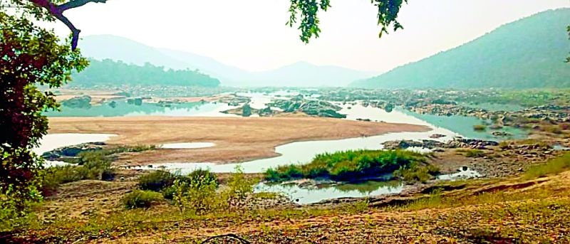 The hydroelectric project will be built on the Indravati river | इंद्रावती नदीवर हाेणार हाेता जलविद्युत प्रकल्प