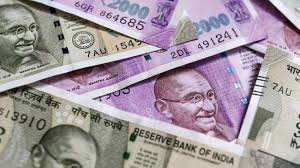 19 lakh cash seized at Peth check naka | पेठ चेक नाक्यावर १९ लाखांची रोकड जप्त