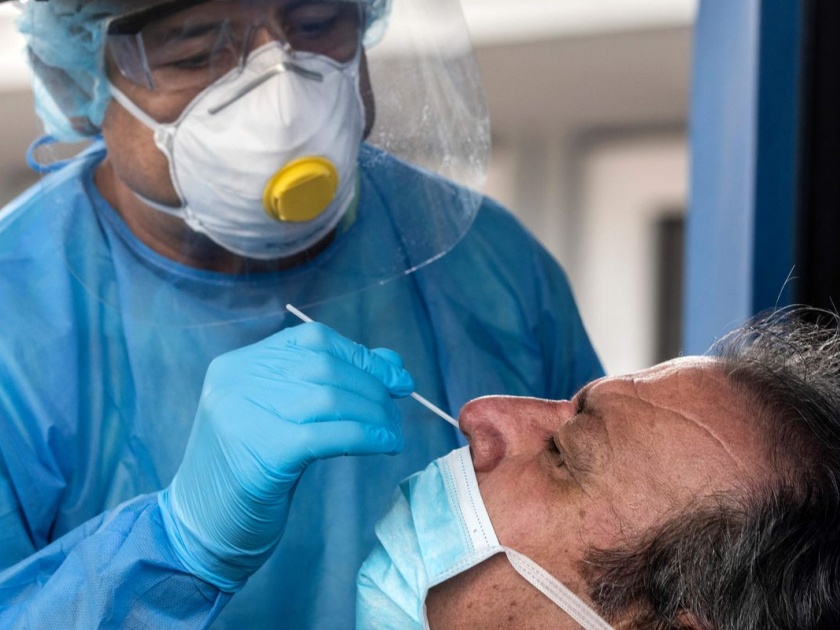 Throat discharge for corona test to be taken in private hospitals, laboratories, decision of the Collector | खासगी रुग्णालये, प्रयोगशाळांमध्येही घेतला जाणार कोरोनाचाचणीसाठी घशातील स्त्राव, जिल्हाधिकाºयांचा निर्णय