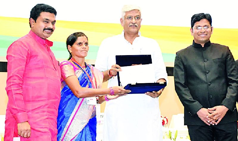 Chandrapur district honors nationwide in cleanliness | स्वच्छतेत चंद्रपूर जिल्ह्याचा देशपातळीवर सन्मान
