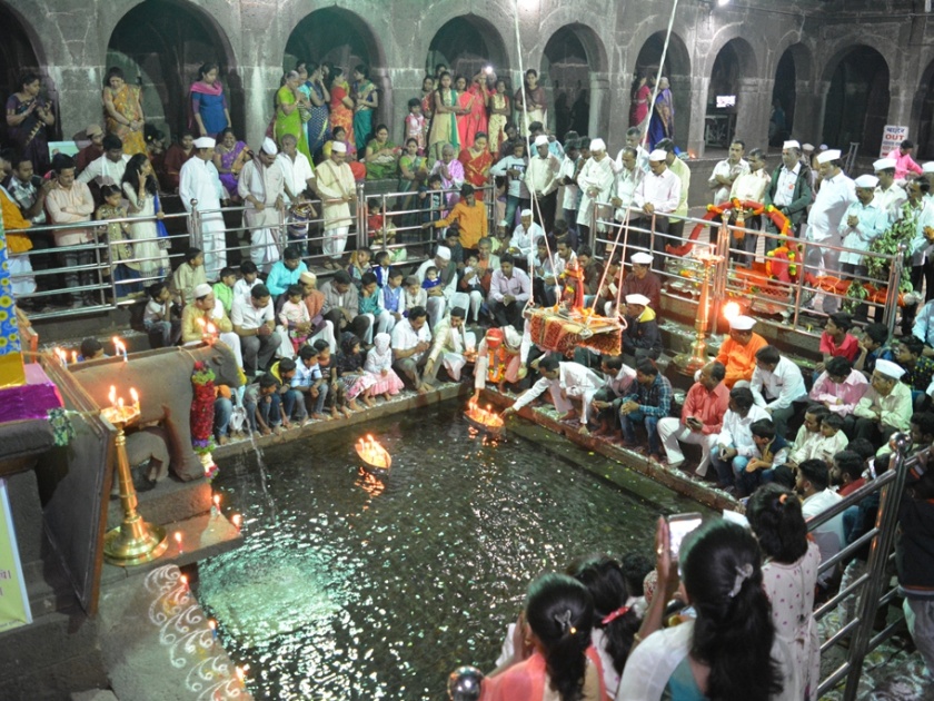 Area Mahabaleshwar: Six day Krishnabai festival celebrates in a devotional environment | क्षेत्र महाबळेश्वर : सहा दिवसीय कृष्णाबाई उत्सवाची भक्तिमय वातावरणात सांगता