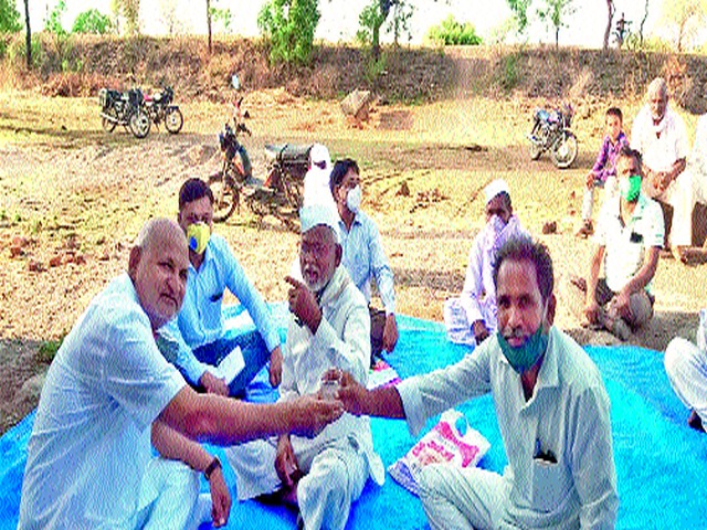 Prosperity Highway Farmers of Dushingpur stopped their hunger strike | समृद्धी महामार्गप्रश्नी दुशिंगपूरच्या शेतकऱ्यांनी उपोषण थांबविले