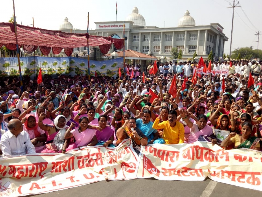 Sangliyat Asha Workers, Construction Workers Front, Opposition | सांगलीत आशा वर्कर्स, बांधकाम कामगारांचा मोर्चा, निदर्शने