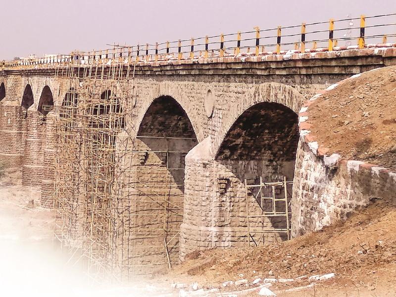 Expiry date of british bridges ended; Status of Baramati, Indapur, Purandar, Needs of new bridges | ब्रिटिशकालीन पुलांची ‘एक्स्पायरी डेट’ संपली; बारामती, इंदापूर, पुरंदरमधील स्थिती, नव्या पुलांची गरज