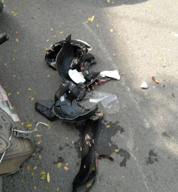 Bikerider died on the spot in accident in Nagpur | नागपुरात भरधाव वाहनाच्या धडकेत दुचाकीचालकाचा करुण अंत