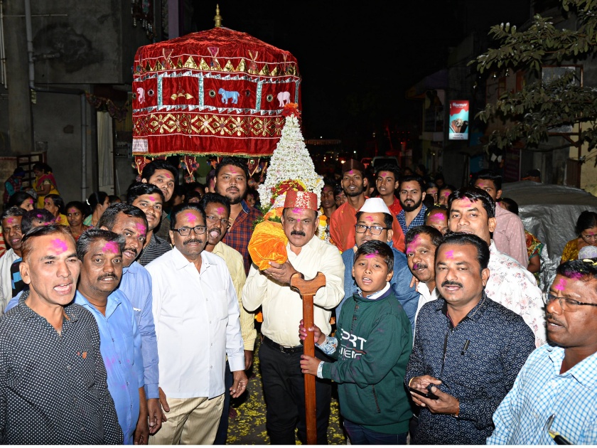 Shri Bhairavnath Palkhi Prakashina Ceremony in Mangalwar Peth | मंगळवार पेठेत श्री भैरवनाथ पालखी प्रदक्षिणा सोहळा उत्साहात
