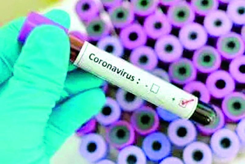 Outbreak of corona infection on the way out of hand? | कोरोना संसर्गाचा उद्रेक हाताबाहेर जाण्याच्या मार्गावर ?
