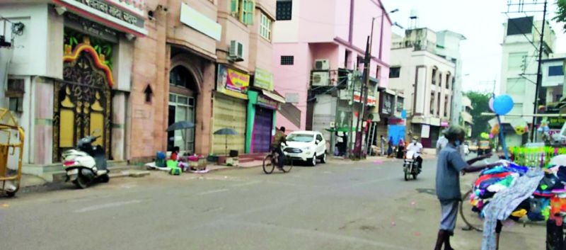 'Janata Curfew' in Chandrapur, Ballarpur | चंद्रपूर, बल्लारपुरात ‘जनता कर्फ्यू’