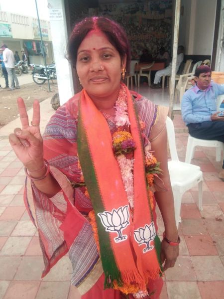 BJP's Bharati Somnatha as the municipal president of Nagpur Municipal Corporation | नागपूर जिल्ह्यात मौदा नगराध्यक्षपदी भाजपच्या भारती सोमनाथे