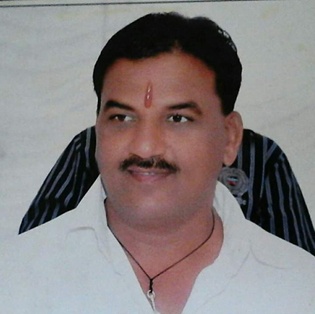 Vishnu Pawar's accidental death | विष्णू पवार यांचे अपघाती निधन