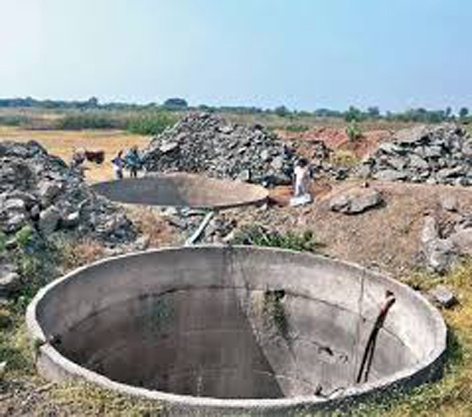 Parbhani: 117 proposals of irrigation wells rejected | परभणी: सिंचन विहिरींचे ११७ प्रस्ताव फेटाळले