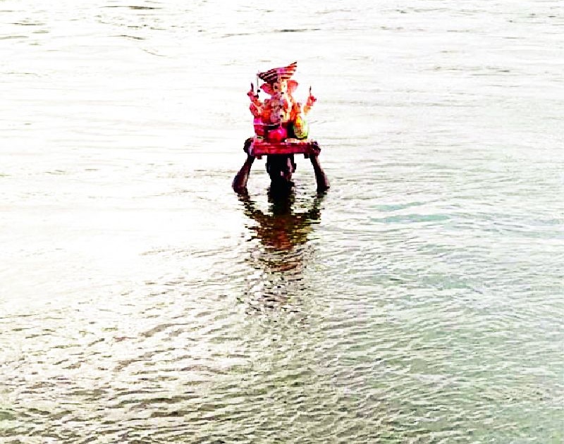 There is no immersion of Ganesh idol in the 'Dham' river this year | यंदा पवनारच्या ‘धाम’ नदीत गणेशमूर्तीचे विसर्जन नाहीच