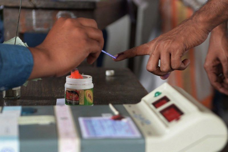 In Nagpur district, 3.19 lakh voters were increased in five years | नागपूर जिल्ह्यात पाच वर्षांत पडली ३.१९ लाख मतदारांची भर