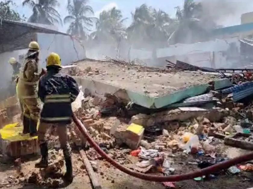 11 killed in blasts at two firecracker units in Tamil Nadu's Virudhunagar district, read here  | हृदयद्रावक! तामिळनाडूतील फटाक्यांच्या कारखान्यात मोठा स्फोट; ११ जणांचा होरपळून मृत्यू
