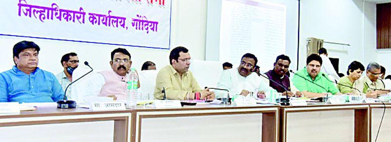 Gondia district will be brought to the top five in the state in the flagship program | फ्लॅगशीप कार्यक्रमात गोंदिया जिल्हा राज्यात पहिल्या पाचमध्ये आणणार