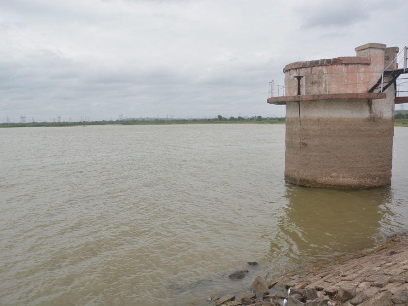 The water level of 'Ghanewadi' increased by half a foot | ‘घाणेवाडी’च्या पाणीपातळीत अर्ध्या फुटाने वाढ