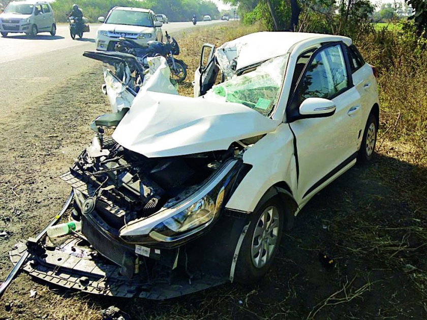 Three killed in a family in Nagpur on Bhandara road | नागपूर-भंडारा रोडवर अपघातात एकाच कुटुंबातील तीन ठार