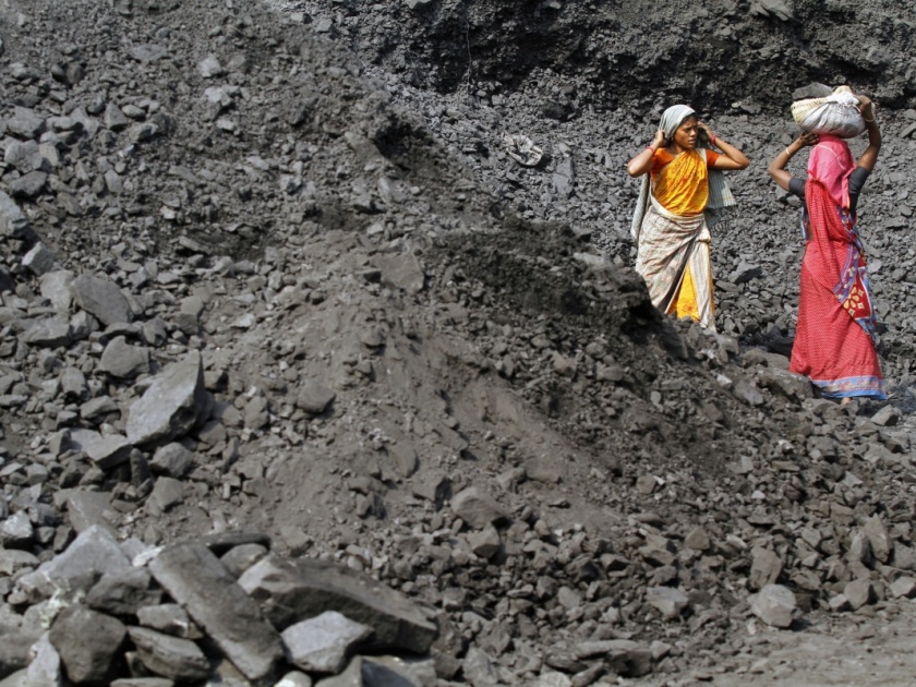 CCI has imposed a penalty of 135 crores on three coal companies in Nagpur | नागपुरातील तीन कोळसा कंपन्यांना सीसीआयने ठोठावला १३५ कोटींचा दंड