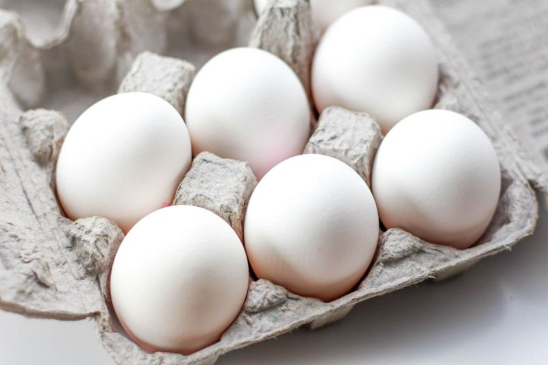 World Eggs Day; Vegetarian students 'dilemma' | जागतिक अंडी दिवस; शाकाहारी विद्यार्थ्यांची ‘कोंडी’